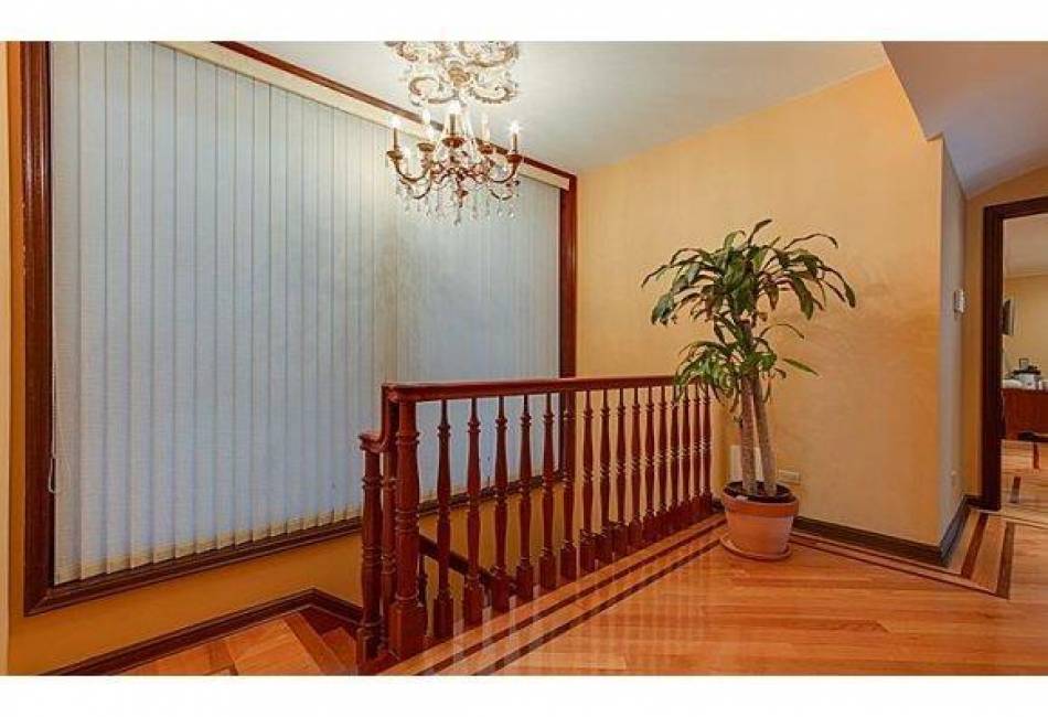 1366 70th Street, Brooklyn, New York 11228, 8 Bedrooms Bedrooms, ,10 BathroomsBathrooms,Residential,For Sale,70th,456465