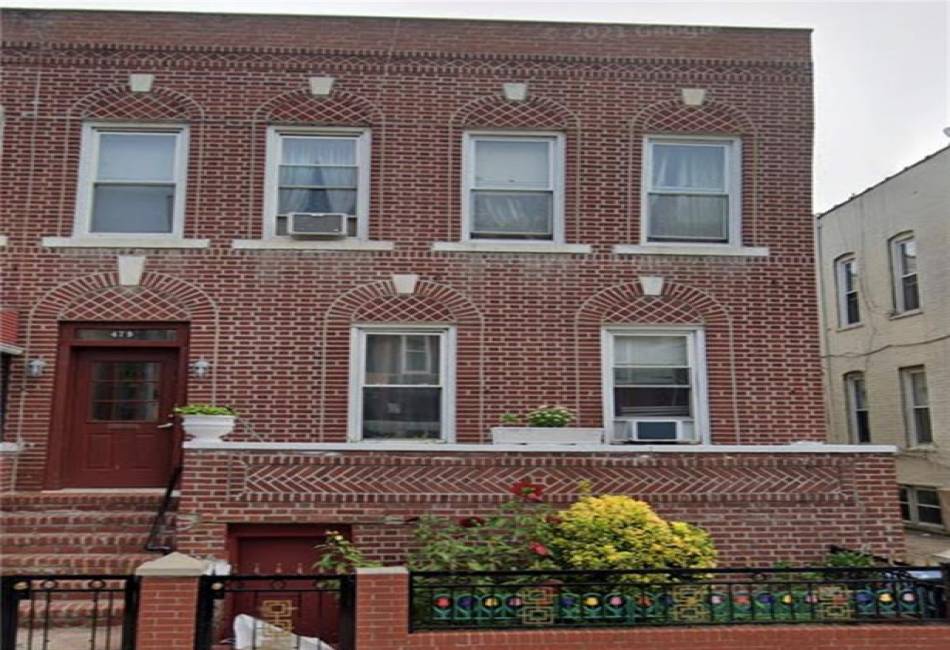 479 95th Street, Brooklyn, New York 11212, 8 Bedrooms Bedrooms, ,4 BathroomsBathrooms,Residential,For Sale,95th,466853