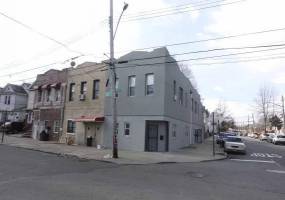 99-02 212th Street, Queens Village, New York 11429, ,Residential,For Sale,212th,466884