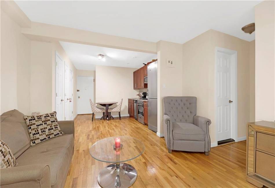 275 Webster Avenue, Brooklyn, New York 11230, ,1 BathroomBathrooms,Residential,For Sale,Webster,470964