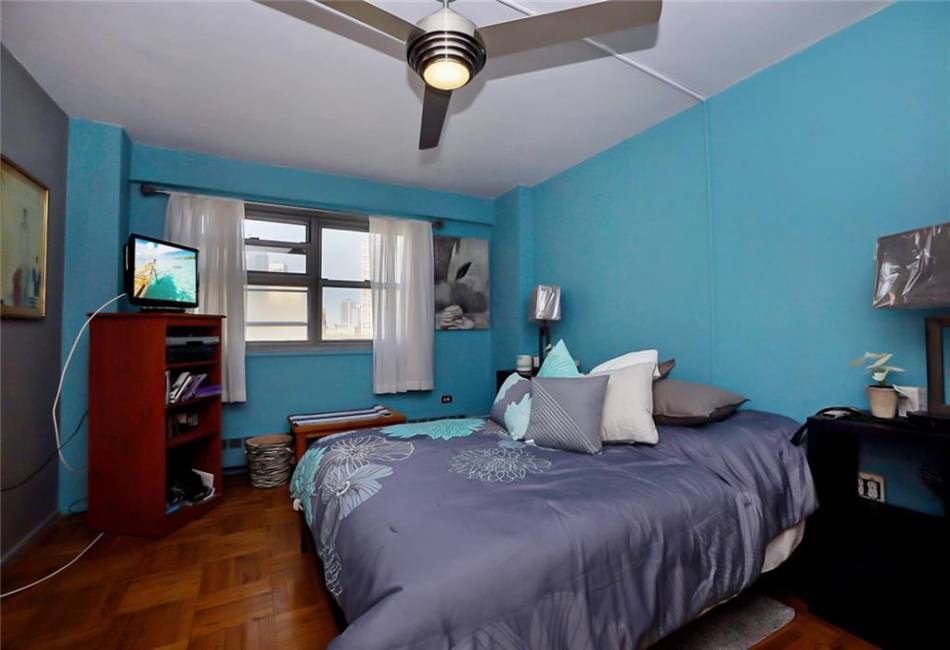 215 Adams Street, Brooklyn, New York 11201, 2 Bedrooms Bedrooms, ,1 BathroomBathrooms,Residential,For Sale,Adams,473363