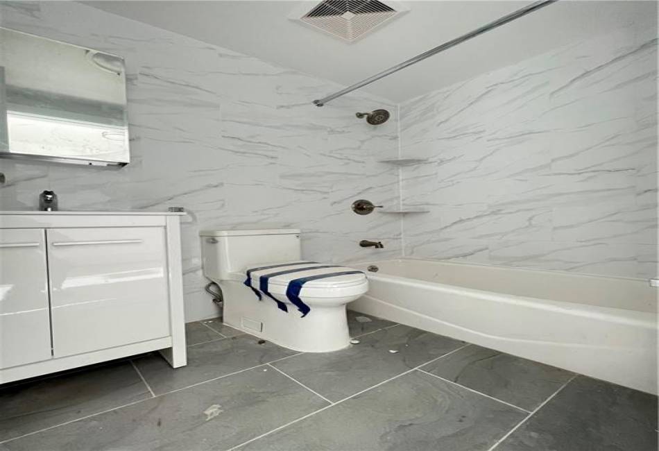 928 57th Street, Brooklyn, New York 11219, 1 Bedroom Bedrooms, ,1 BathroomBathrooms,Residential,For Sale,57th,471769