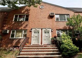 377 Bay 8th Street, Brooklyn, New York 11228, 1 Bedroom Bedrooms, ,1 BathroomBathrooms,Residential,For Sale,Bay 8th,475172