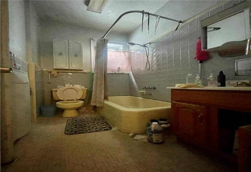 1771 66th Street, Brooklyn, New York 11204, ,6 BathroomsBathrooms,Residential,For Sale,66th,475631