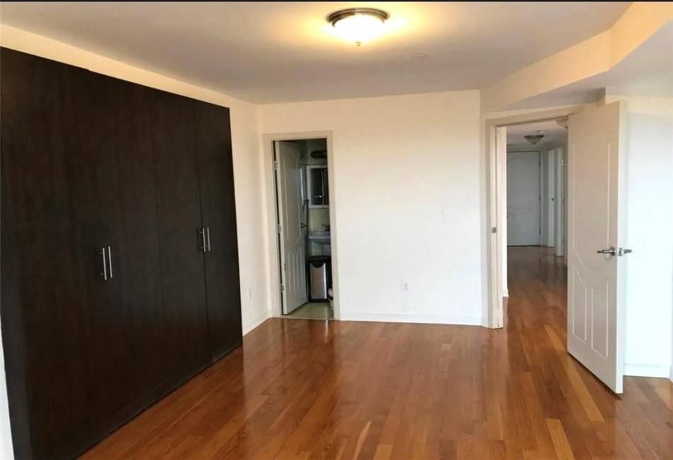 3015 Brighton 6th Street, Brooklyn, New York 11235, 3 Bedrooms Bedrooms, ,2 BathroomsBathrooms,Residential,For Sale,Brighton 6th,476066