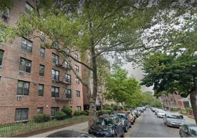 275 Webster Avenue, Brooklyn, New York 11230, 2 Bedrooms Bedrooms, ,1 BathroomBathrooms,Residential,For Sale,Webster,476357