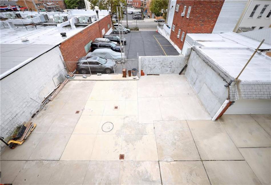 1270 64th Street, Brooklyn, New York 11219, 3 Bedrooms Bedrooms, ,2 BathroomsBathrooms,Residential,For Sale,64th,476407