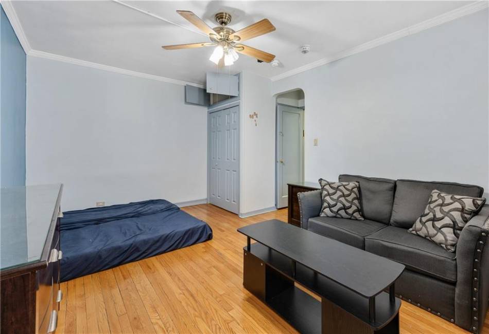 1615 Avenue I, Brooklyn, New York 11230, 1 Bedroom Bedrooms, ,1 BathroomBathrooms,Residential,For Sale,Avenue I,476381