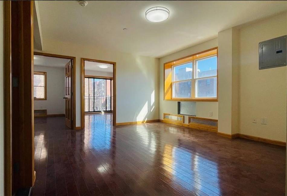 1683 7th Street, Brooklyn, New York 11223, 2 Bedrooms Bedrooms, ,1 BathroomBathrooms,Residential,For Sale,7th,476560