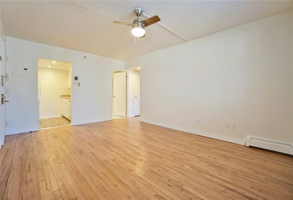 34 Bay Ridge Avenue, Brooklyn, New York 11220, 1 Bedroom Bedrooms, ,1 BathroomBathrooms,Residential,For Sale,Bay Ridge,476803