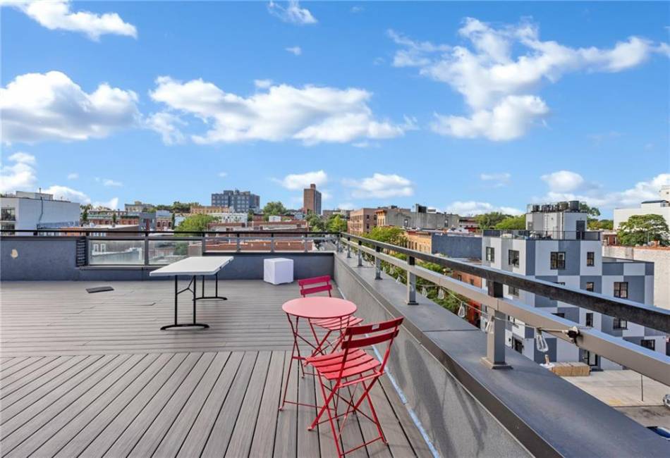 279 Sumpter Avenue, Brooklyn, New York 11233, 1 Bedroom Bedrooms, ,1 BathroomBathrooms,Residential,For Sale,Sumpter,476844