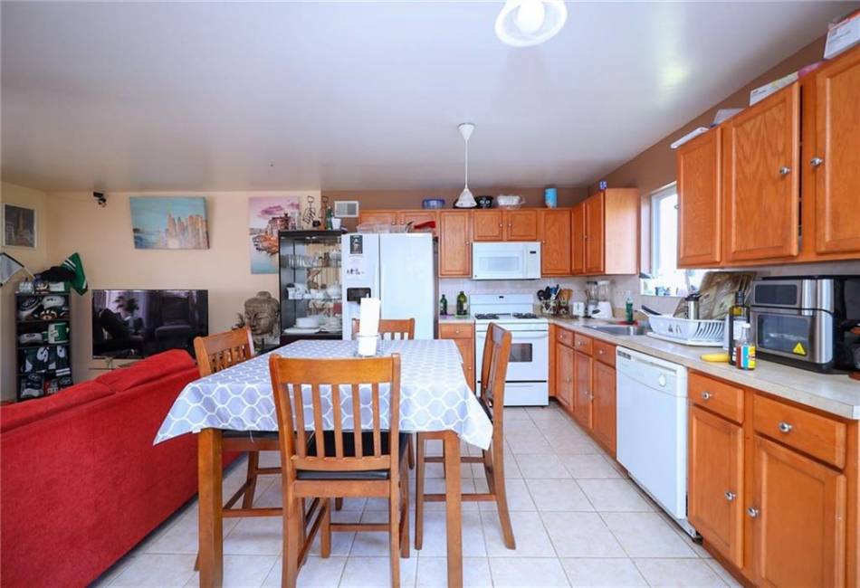 77 Arlington Place, Staten Island, New York 10303, 3 Bedrooms Bedrooms, ,2.5 BathroomsBathrooms,Residential,For Sale,Arlington,476925