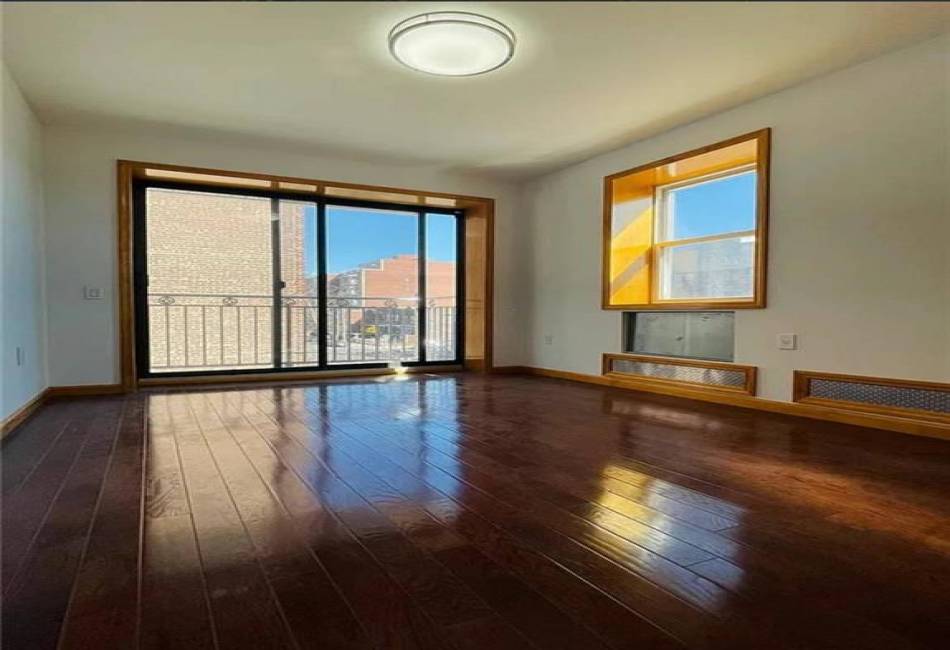 1683 7th Street, Brooklyn, New York 11223, 2 Bedrooms Bedrooms, ,1 BathroomBathrooms,Residential,For Sale,7th,477127