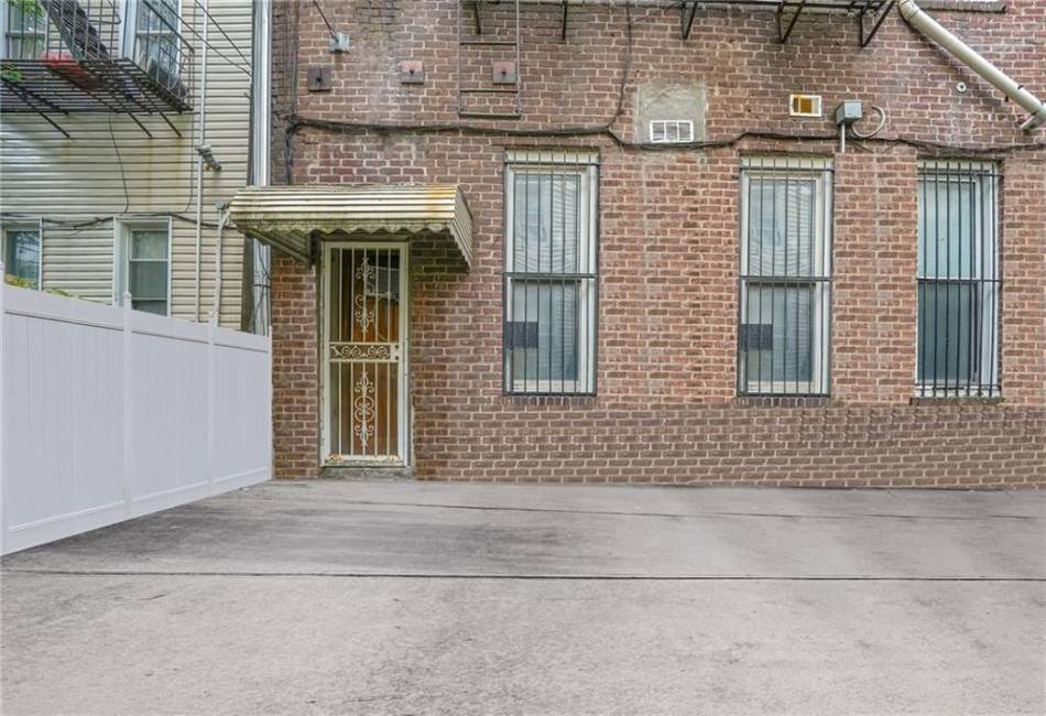 169 Wyckoff Avenue, Brooklyn, New York 11237, ,Mixed Use,For Sale,Wyckoff,477240