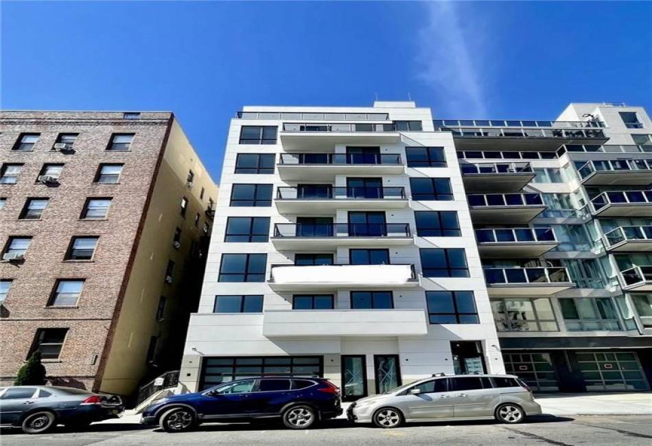 9964 3rd Avenue, Brooklyn, New York 11209, 2 Bedrooms Bedrooms, ,2 BathroomsBathrooms,Residential,For Sale,3rd,477384