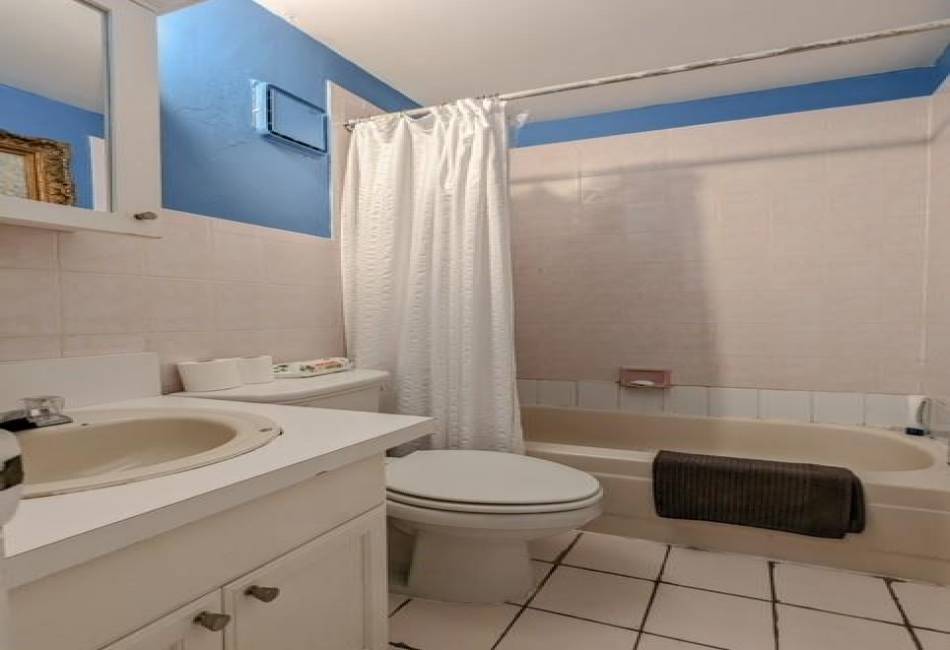 99-07 43rd Avenue, Corona, New York 11368, 1 Bedroom Bedrooms, ,1 BathroomBathrooms,Residential,For Sale,43rd,477496