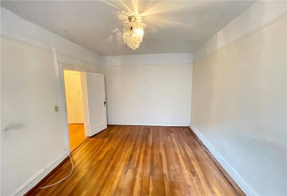 3105 Brighton 3rd Street, Brooklyn, New York 11235, 1 Bedroom Bedrooms, ,1 BathroomBathrooms,Residential,For Sale,Brighton 3rd,477633