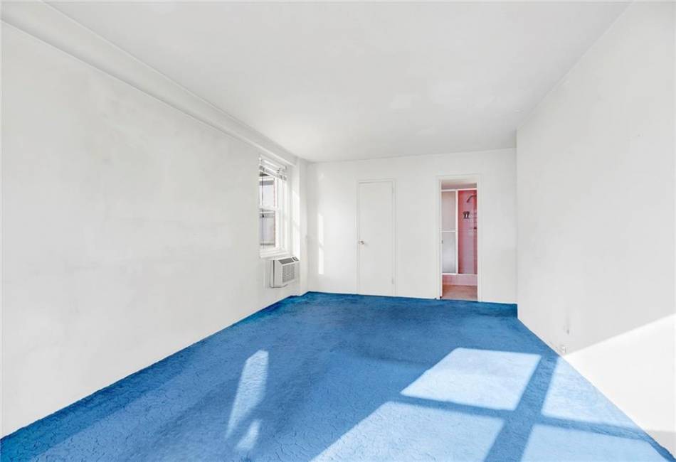 3215 Avenue H, Brooklyn, New York 11210, 2 Bedrooms Bedrooms, ,2 BathroomsBathrooms,Residential,For Sale,Avenue H,478284