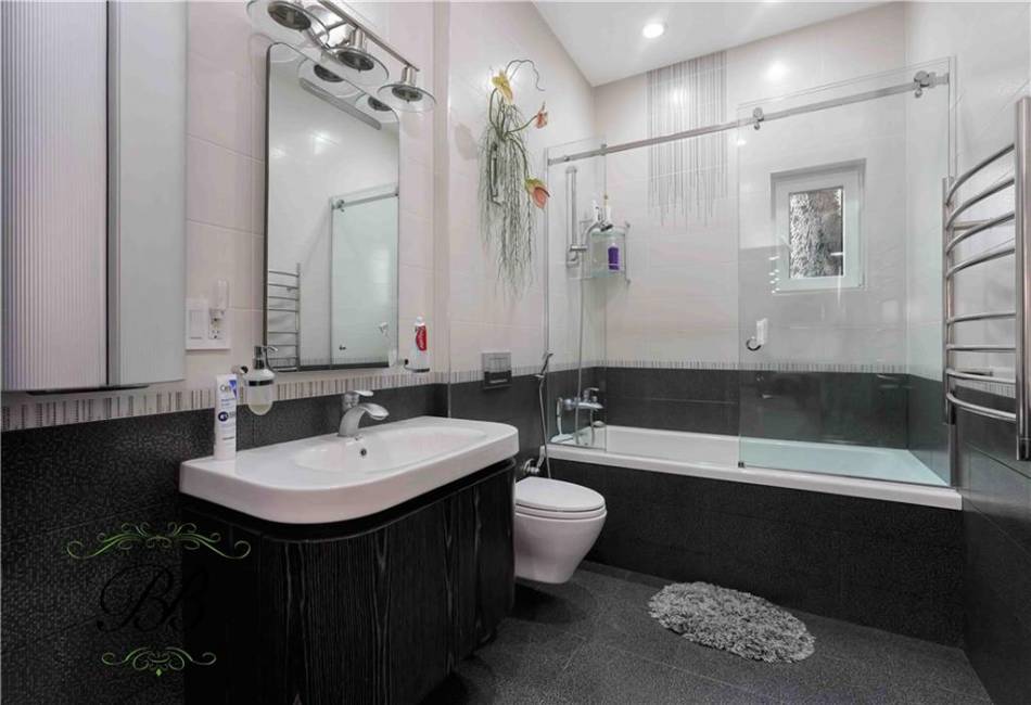 2711 26th Street, Brooklyn, New York 11235, 9 Bedrooms Bedrooms, ,7 BathroomsBathrooms,Residential,For Sale,26th,479040