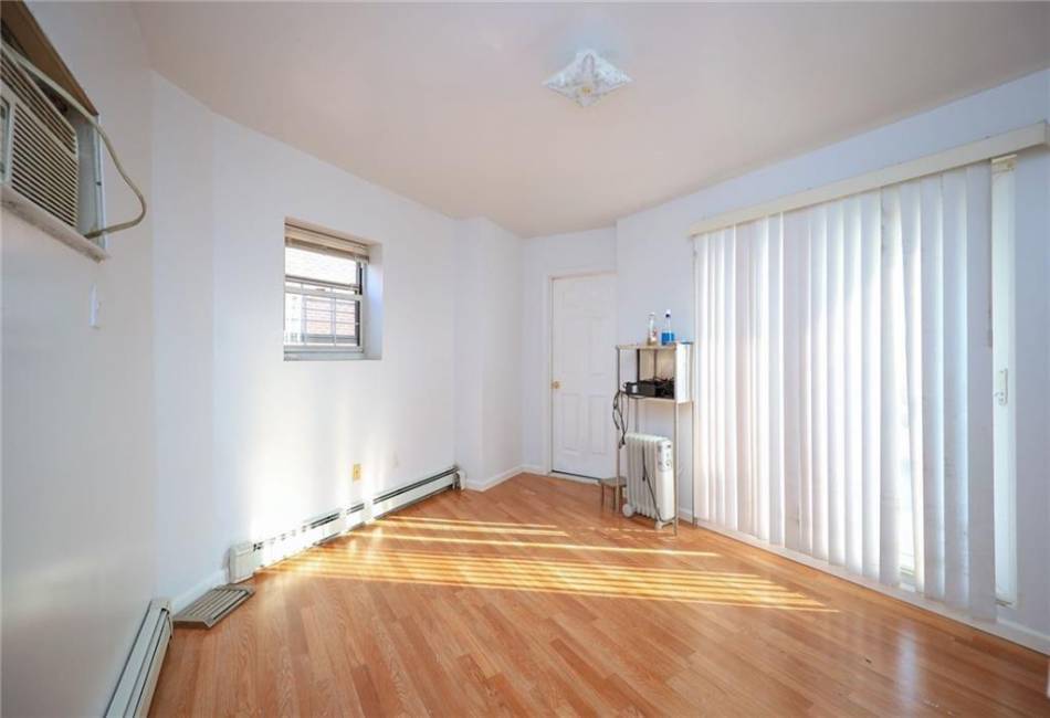 47-19 99th Street, Corona, New York 11368, 4 Bedrooms Bedrooms, ,5 BathroomsBathrooms,Residential,For Sale,99th,479367