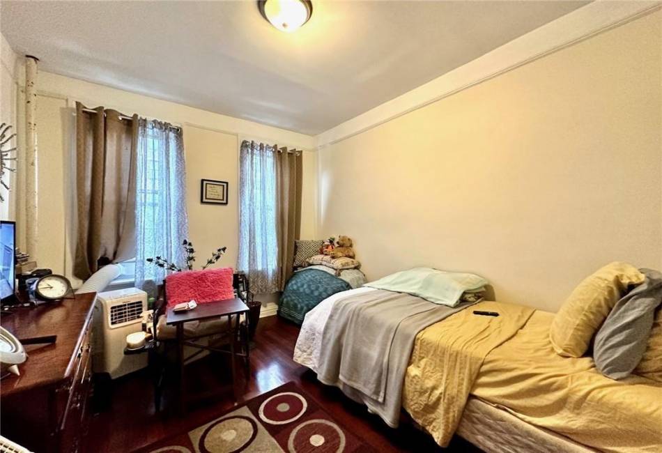 7619 21st Ave, Brooklyn, New York 11214, 11 Bedrooms Bedrooms, ,6 BathroomsBathrooms,Residential,For Sale,21st Ave,479448