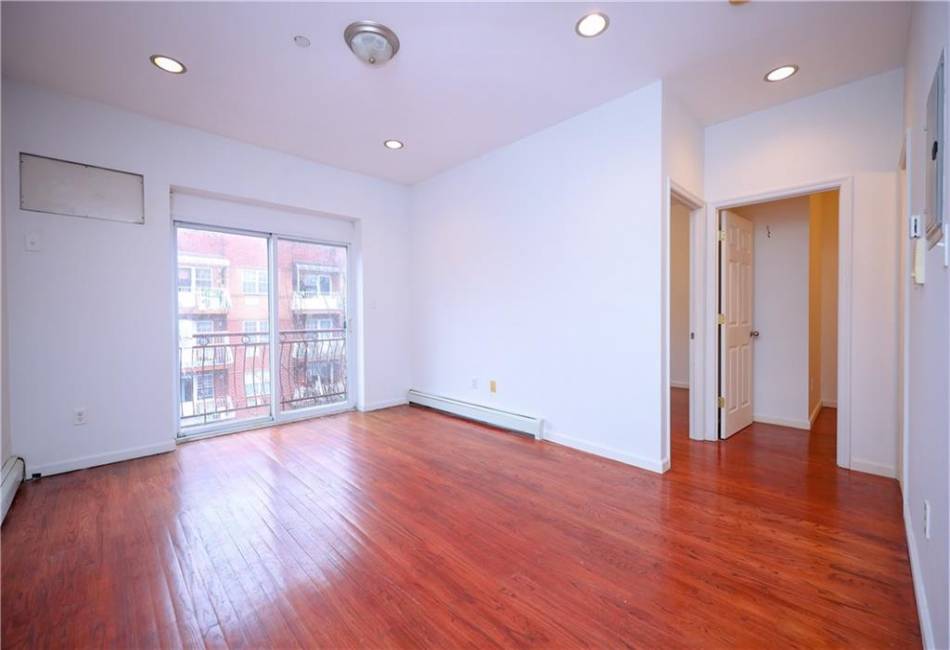 754 40th Street, Brooklyn, New York 11232, 16 Bedrooms Bedrooms, ,8 BathroomsBathrooms,Residential,For Sale,40th,479487