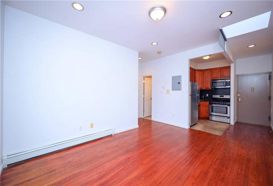 754 40th Street, Brooklyn, New York 11232, 16 Bedrooms Bedrooms, ,8 BathroomsBathrooms,Residential,For Sale,40th,479487