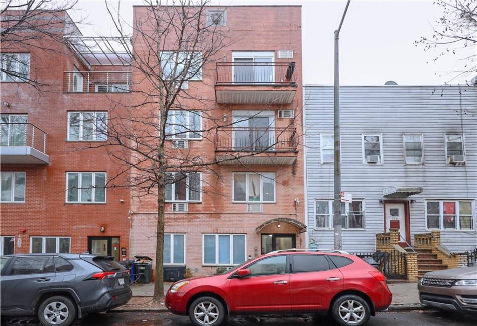 754 40th Street, Brooklyn, New York 11232, 16 Bedrooms Bedrooms, ,8 BathroomsBathrooms,Residential,For Sale,40th,479487