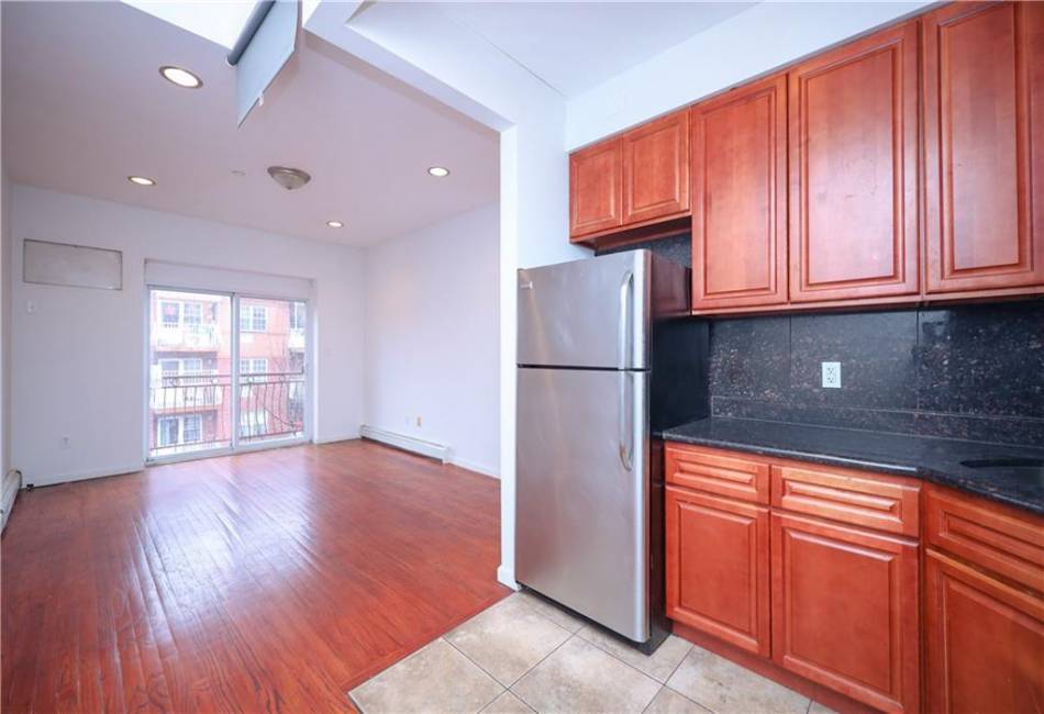 754 40th Street, Brooklyn, New York 11232, 16 Bedrooms Bedrooms, ,8 BathroomsBathrooms,Residential,For Sale,40th,479487