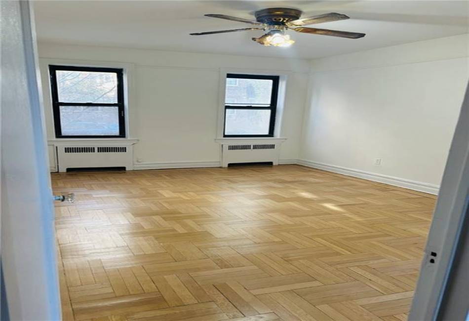 20 93rd Street, Brooklyn, New York 11209, 1 Bedroom Bedrooms, ,1 BathroomBathrooms,Residential,For Sale,93rd,477932