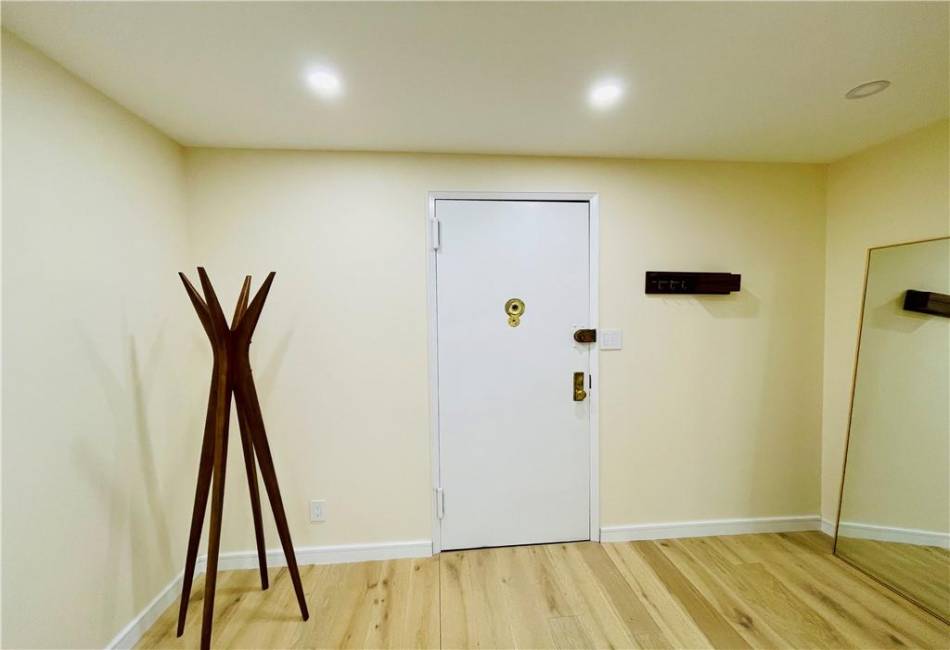 50 Brighton 1st Road, Brooklyn, New York 11235, 1 Bedroom Bedrooms, ,1 BathroomBathrooms,Residential,For Sale,Brighton 1st,479871