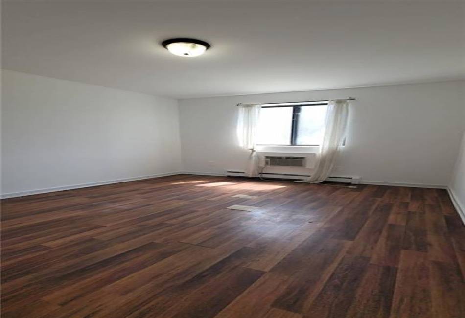 1072 73rd Street, Brooklyn, New York 11234, 2 Bedrooms Bedrooms, ,2 BathroomsBathrooms,Residential,For Sale,73rd,475737