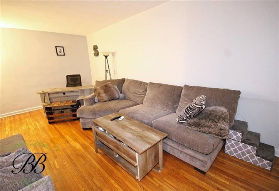 9707 4th Avenue, Brooklyn, New York 11209, 1 Bedroom Bedrooms, ,1 BathroomBathrooms,Residential,For Sale,4th,480138