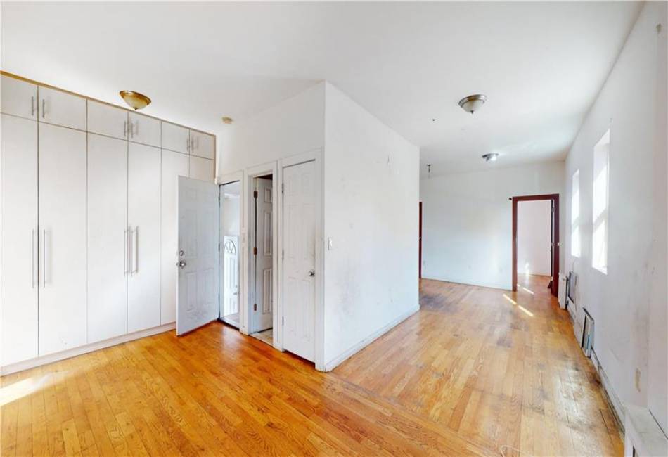 2723 16th Street, Brooklyn, New York 11224, 8 Bedrooms Bedrooms, ,Residential,For Sale,16th,480297