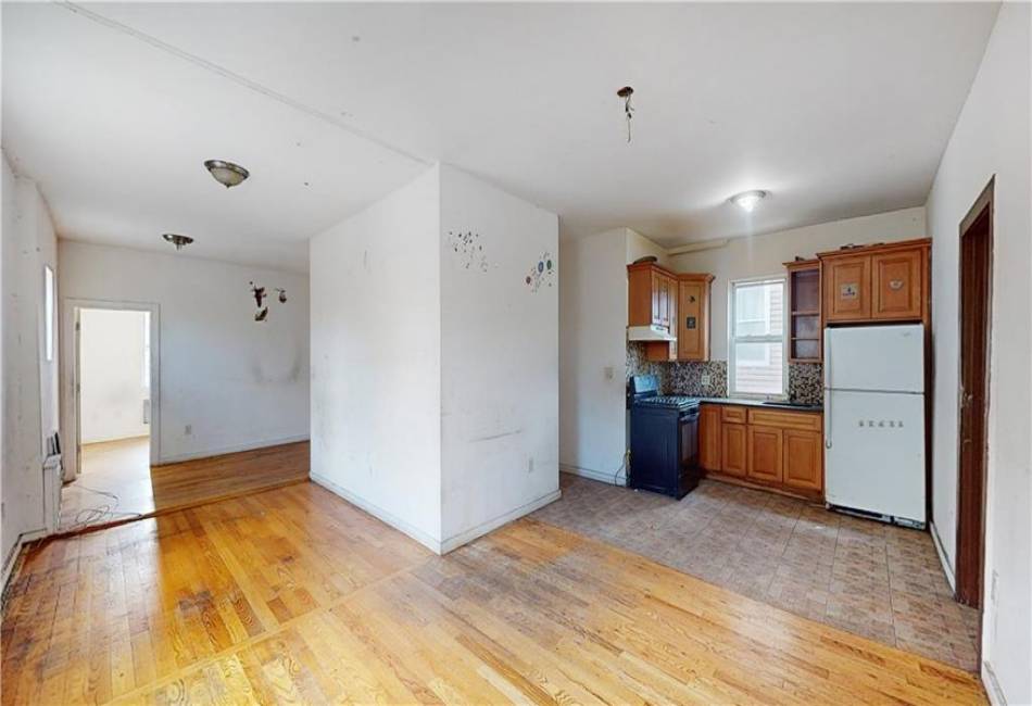 2723 16th Street, Brooklyn, New York 11224, 8 Bedrooms Bedrooms, ,Residential,For Sale,16th,480297