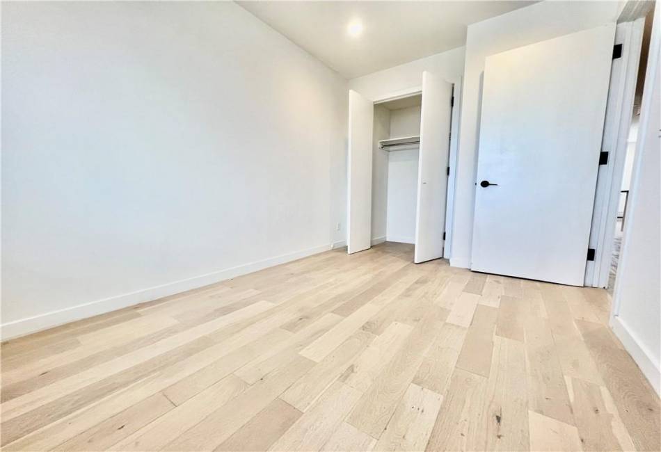 800 5th Avenue, Brooklyn, New York 11232, 2 Bedrooms Bedrooms, ,1 BathroomBathrooms,Residential,For Sale,5th,480374