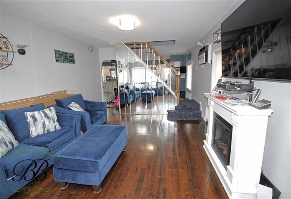 2031 71st Street, Brooklyn, New York 11234, 3 Bedrooms Bedrooms, ,2 BathroomsBathrooms,Residential,For Sale,71st,480309