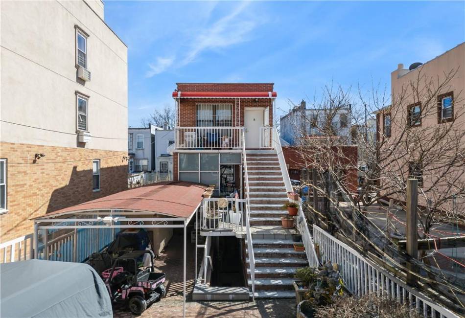 147 Bay 49th Street, Brooklyn, New York 11214, 4 Bedrooms Bedrooms, ,3 BathroomsBathrooms,Residential,For Sale,Bay 49th,480433