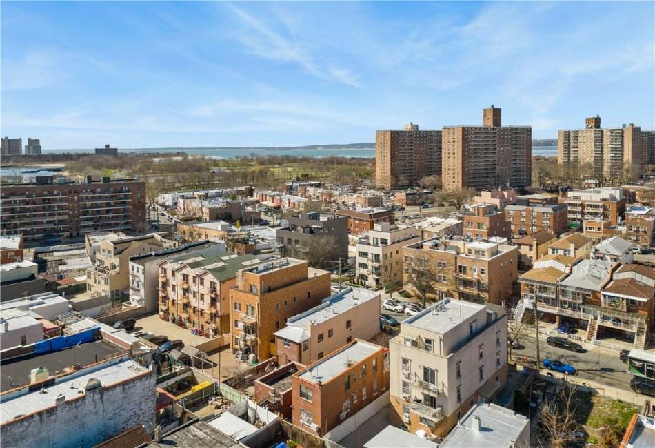 147 Bay 49th Street, Brooklyn, New York 11214, 4 Bedrooms Bedrooms, ,3 BathroomsBathrooms,Residential,For Sale,Bay 49th,480433