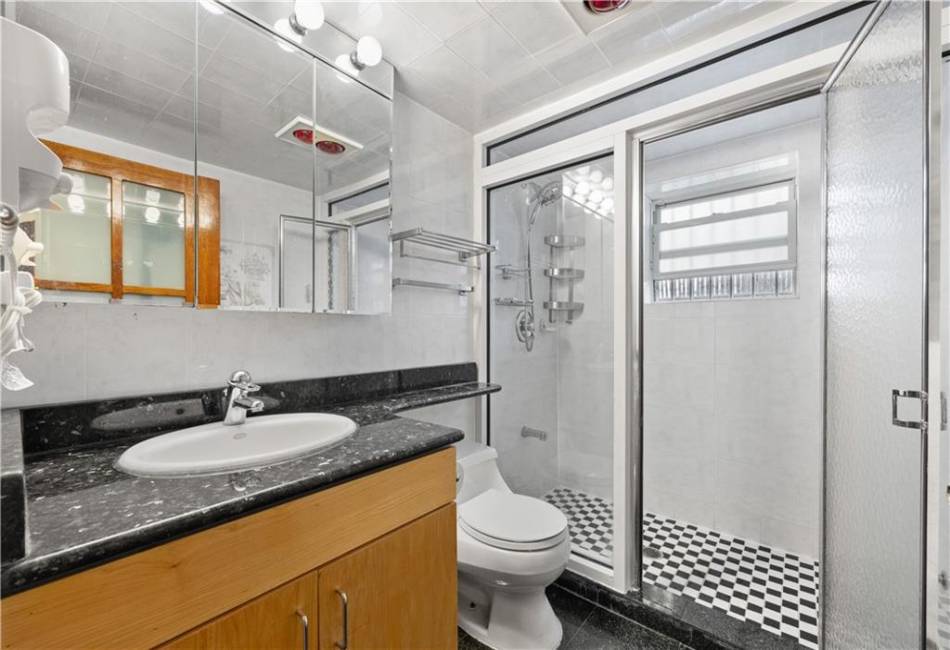 147 Bay 49th Street, Brooklyn, New York 11214, 4 Bedrooms Bedrooms, ,3 BathroomsBathrooms,Residential,For Sale,Bay 49th,480433