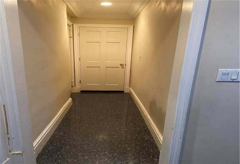 150 West End Avenue, Brooklyn, New York 11235, 1 Bedroom Bedrooms, ,1 BathroomBathrooms,Residential,For Sale,West End,479057