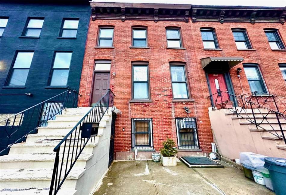 183 24th Street, Brooklyn, New York 11232, 5 Bedrooms Bedrooms, ,3 BathroomsBathrooms,Residential,For Sale,24th,480726