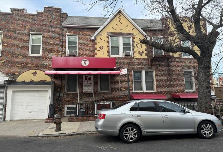 248 Avenue P, Brooklyn, New York 11204, ,Mixed Use,For Sale,Avenue P,480732