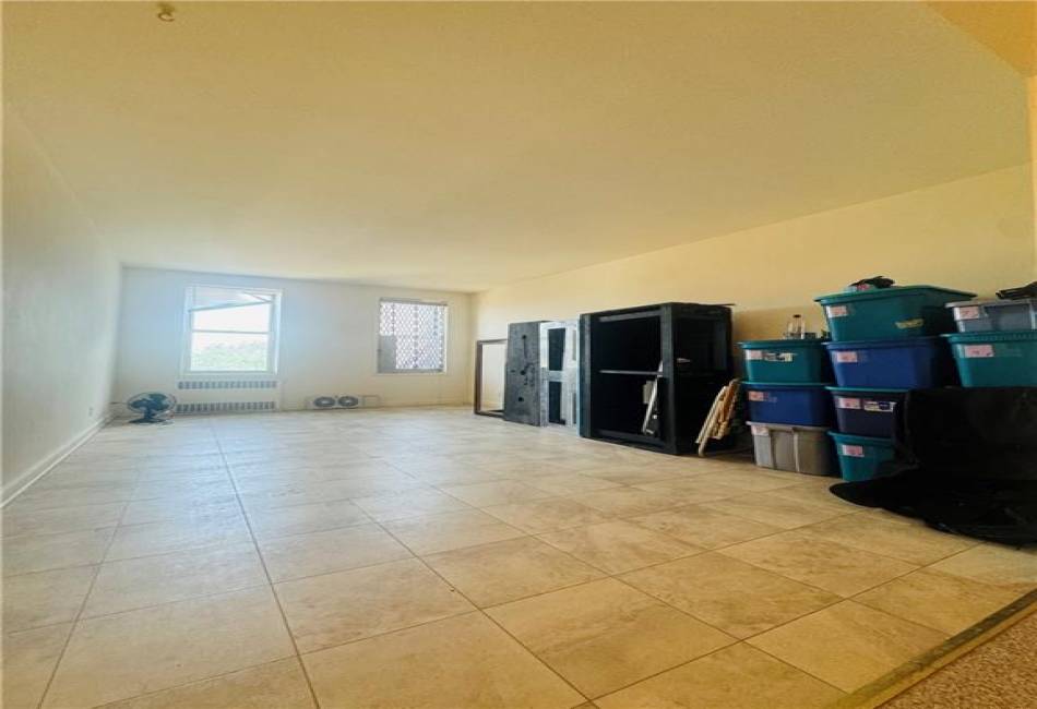 8721 Bay Parkway, Brooklyn, New York 11214, 1 Bedroom Bedrooms, ,1 BathroomBathrooms,Residential,For Sale,Bay,480390