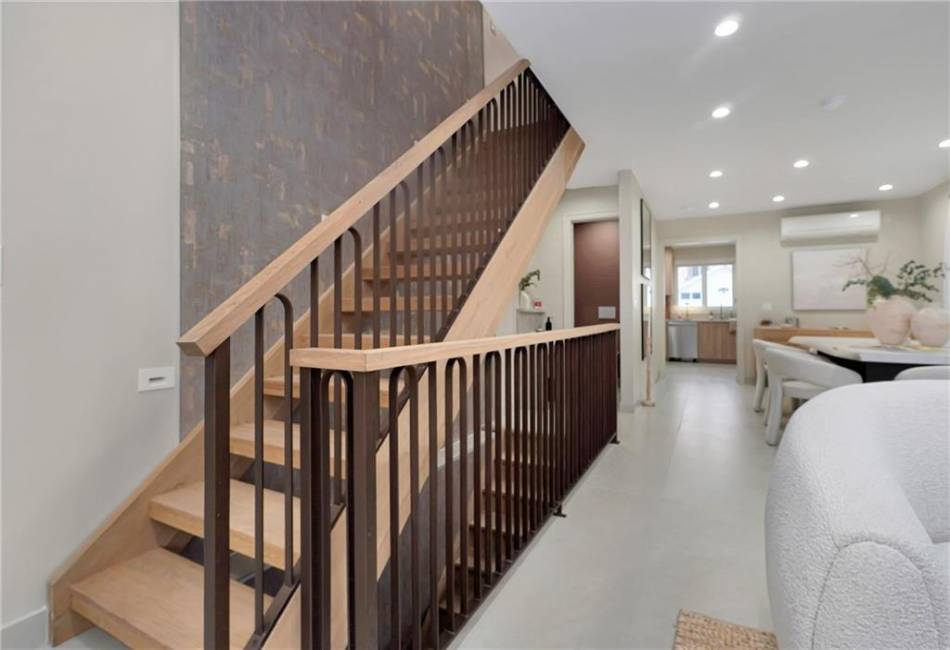 2241 1st Street, Brooklyn, New York 11223, 3 Bedrooms Bedrooms, ,4 BathroomsBathrooms,Residential,For Sale,1st,480636