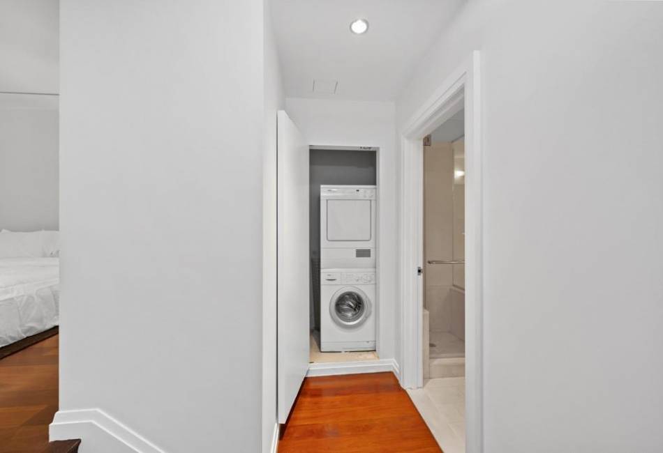 55 Wall Street, New York, New York 10005, 1 Bedroom Bedrooms, ,1 BathroomBathrooms,Residential,For Sale,Wall,480776