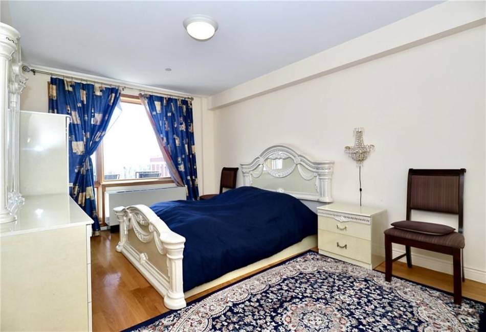 2140 Ocean Avenue, Brooklyn, New York 11229, 3 Bedrooms Bedrooms, ,2 BathroomsBathrooms,Residential,For Sale,Ocean,480834