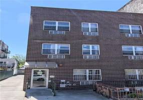 140 Avenue O, Brooklyn, New York 11204, 2 Bedrooms Bedrooms, ,2 BathroomsBathrooms,Residential,For Sale,Avenue O,481058