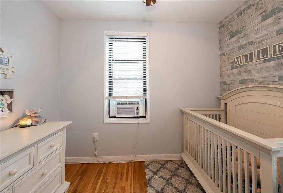 2229 Knapp Street, Brooklyn, New York 11229, 2 Bedrooms Bedrooms, ,1 BathroomBathrooms,Residential,For Sale,Knapp,481245