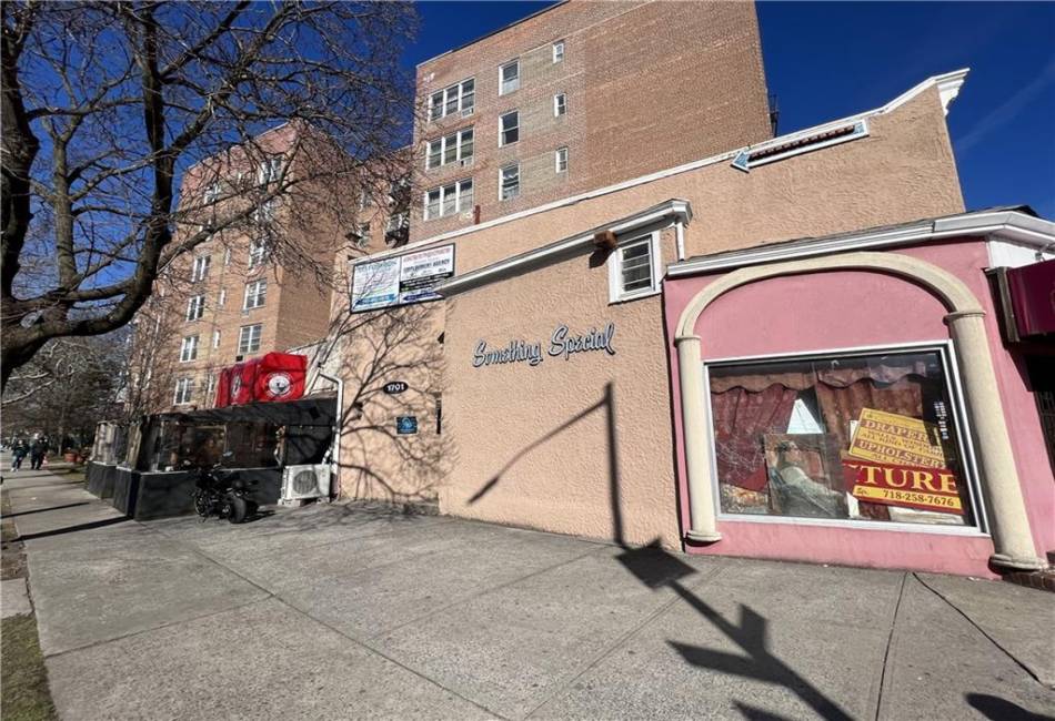 1701 Elm Avenue, Brooklyn, New York 11230, ,Mixed Use,For Sale,Elm,481272